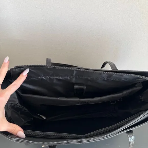 BEIS Large Work Tote Black Crocodile 14.5” x 11” Vegan Leather Zip Closure - Picture 13 of 15